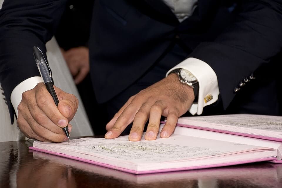 pacto de exclusividad