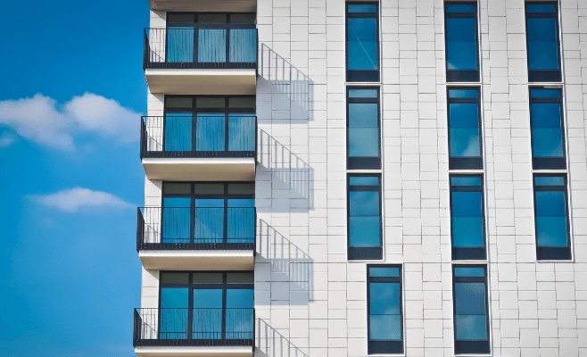 Cómo reclamar defectos de construcción en una vivienda adquirida a un promotor inmobiliario