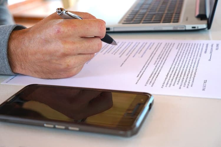¿QUÉ ES UN CONTRATO DE OBRA «LLAVE EN MANO»?