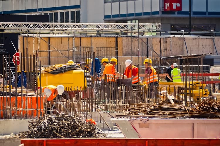 PARALIZACIÓN DE LAS OBRAS. ¿SE PUEDE RESOLVER EL CONTRATO DE COMPRAVENTA Y RECLAMAR LA DEVOLUCIÓN DE LAS CANTIDADES ENTREGADAS?