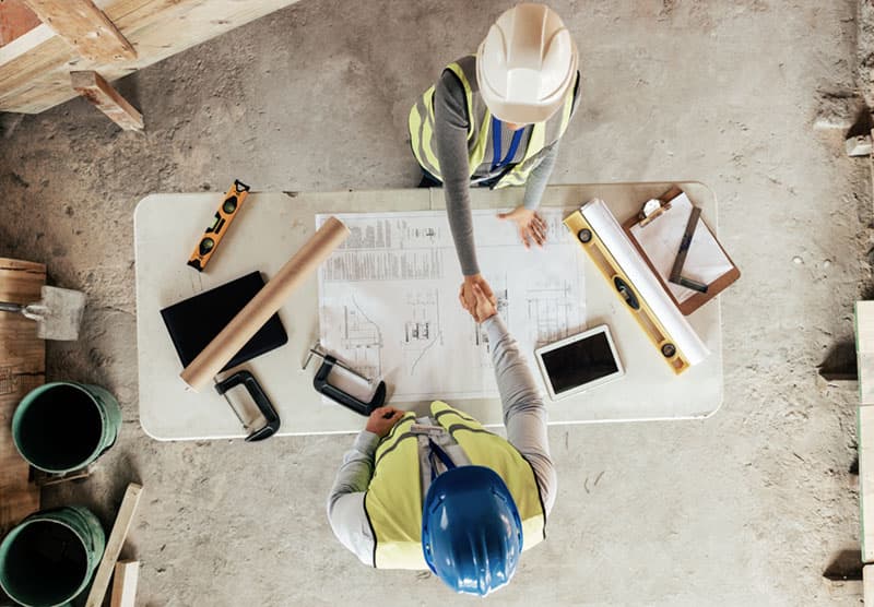 ¿EL MAYOR COSTE DE LOS MATERIALES PERMITE AL CONSTRUCTOR PEDIR MÁS PRECIO AL PROMOTOR?